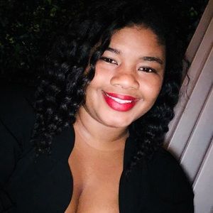 Meet your Posher, Beatrice